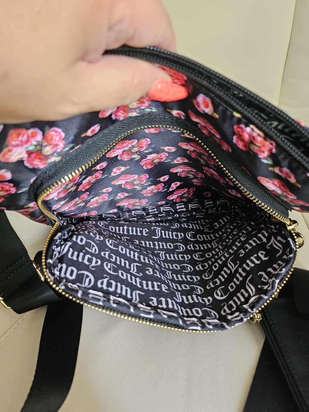 Juicy Couture Floral Crossbody Bag in Black with Pink Roses - Picture 12 of 12